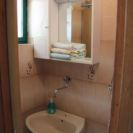 Apartment Kronja *